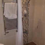 Bathroom Eaxample Photo 7